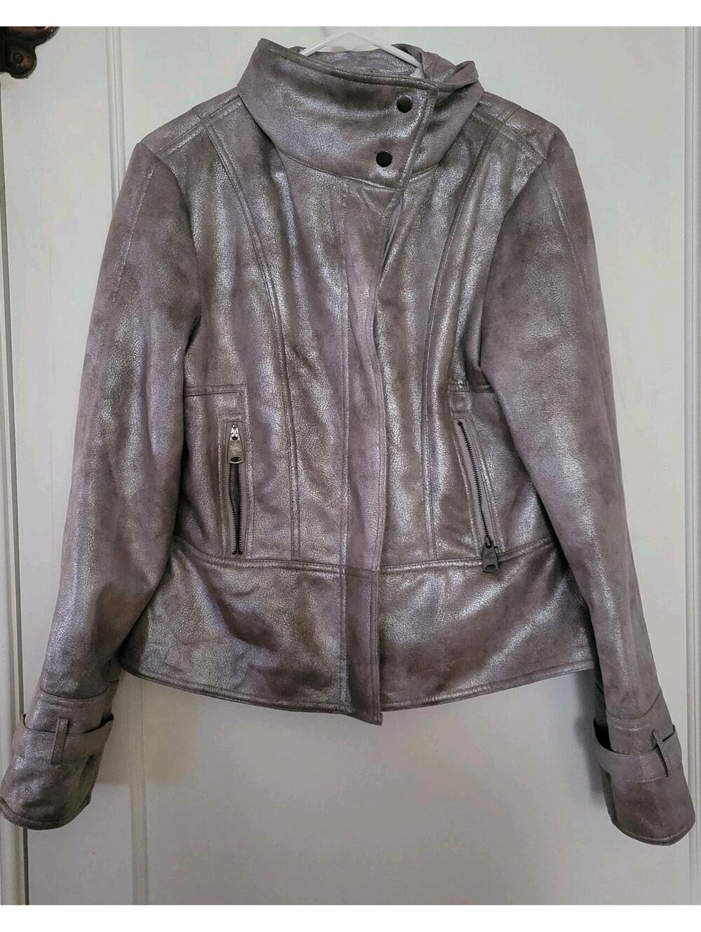 Via Spiga Women’s L Taupe Shiny Faux Leather Moto Jacket Vintage Style Y2K